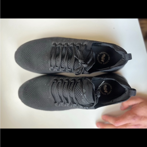 Allbirds Black Sneakers - Picture 2 of 2